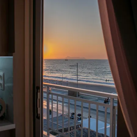 아파트 Patheaven Seafront