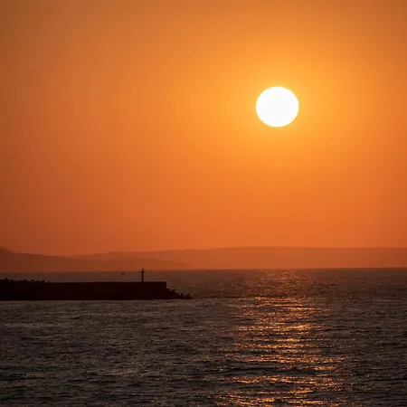 Апартаменты Patheaven Seafront